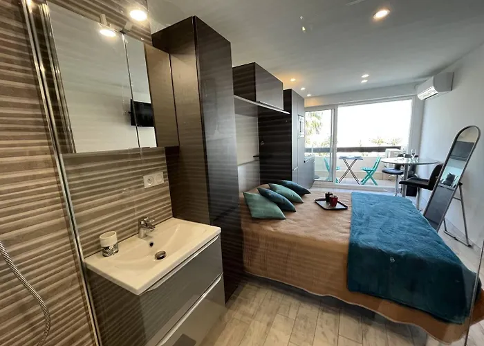 2 Couchage Cap D'agde Naturisme Cn040-742